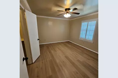 6033 Sandhurst Lane #D, Dallas, TX 75206 - Photo 23