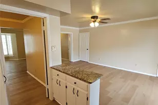 6033 Sandhurst Ln, Dallas, TX 75206 - Photo 17