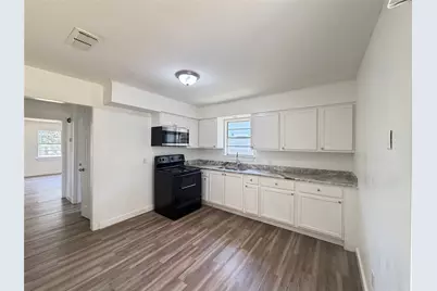 108 E Kirby Avenue, Quinlan, TX 75474 - Photo 13