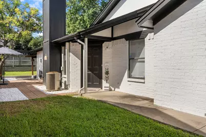 408 Sycamore Lane, Euless, TX 76039 - Photo 5