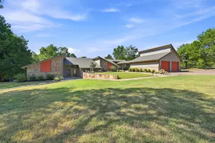 3840 Mockingbird Ln, Midlothian, TX 76065 - Photo 1