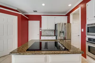 3809 Rockbrook Drive, Carrollton, TX 75007 - Photo 15
