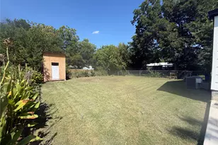 1512 Lexington St, Waco, TX 76711 - Photo 13
