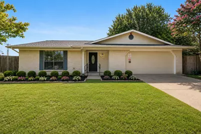 6901 Wicks Trail, Fort Worth, TX 76133 - Photo 1