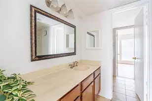 3101 Townbluff Dr, Plano, TX 75075 - Photo 5