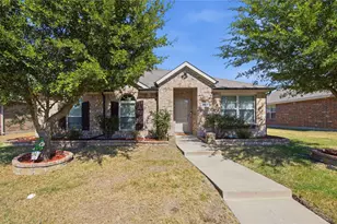1612 Ambercrest Dr, Lancaster, TX 75146 - Photo 9
