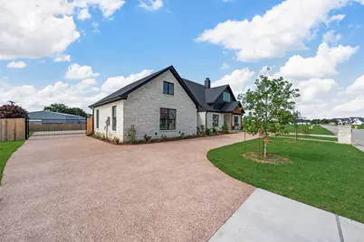 113 Water View Lane, Robinson, TX 76706 - Photo 3