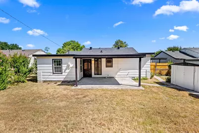 1100 E Bowie Street, Fort Worth, TX 76104 - Photo 21