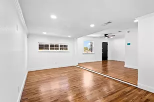 1100 E Bowie St, Fort Worth, TX 76104 - Photo 9