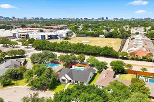 15905 Longvista Dr, Dallas, TX 75248 - Photo 33
