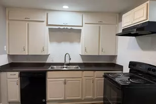 2500 Normont Cir, Fort Worth, TX 76103 - Photo 5