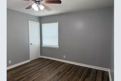 2500 Normont Circle, Fort Worth, TX 76103 - Photo 9