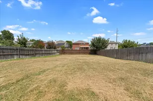 6409 Saddleback Dr, Denton, TX 76210 - Photo 17
