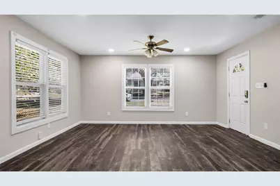220 W Murray Street, Denison, TX 75020 - Photo 3