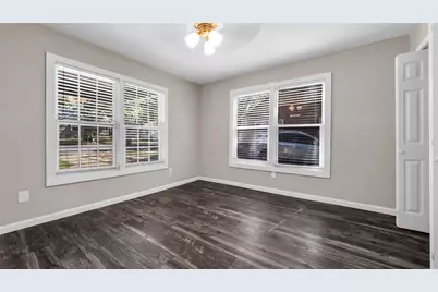 220 W Murray Street, Denison, TX 75020 - Photo 11