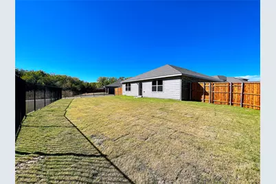 1817 Saint James Place Lane, Anna, TX 75409 - Photo 17