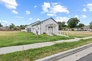 1905 El Paso St, Grand Prairie, TX 75051 - Photo 1