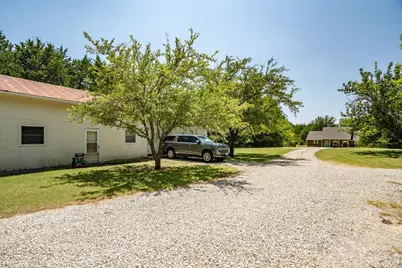 1625 County Road 561, Princeton, TX 75407 - Photo 23