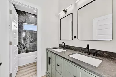 2505 Pennsylvania Avenue, Dallas, TX 75215 - Photo 13