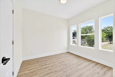 2505 Pennsylvania Avenue, Dallas, TX 75215 - Photo 15