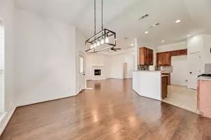 2808 Park St, Ennis, TX 75119 - Photo 7