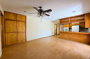 1124 Harrison Ln, Hurst, TX 76053 - Photo 5