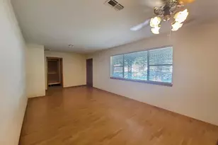 1124 Harrison Ln, Hurst, TX 76053 - Photo 3