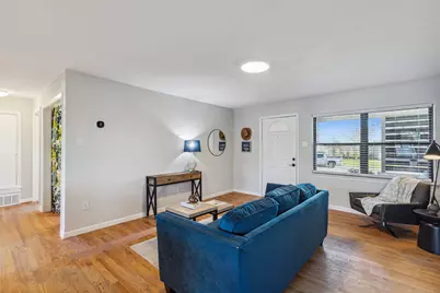 10811 Mandalay Drive, Dallas, TX 75228 - Photo 7