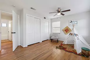10811 Mandalay Dr, Dallas, TX 75228 - Photo 9