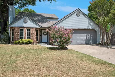 109 Clove Lane, Euless, TX 76039 - Photo 1