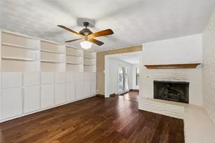 505 Caduceus Ln, Hurst, TX 76053 - Photo 7