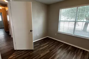 1601 Hedgewood Trail, Fort Worth, TX 76112 - Photo 5