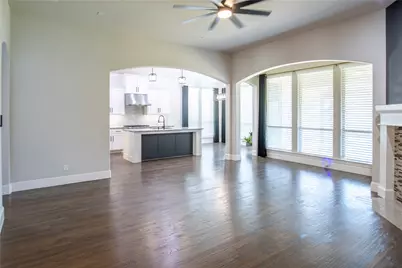 3728 Kennoway, The Colony, TX 75056 - Photo 9
