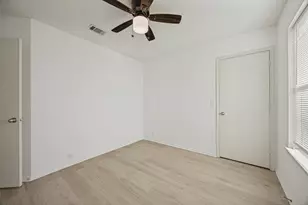 4507 Falcon Dr, Sherman, TX 75092 - Photo 13