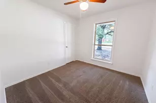 1406 Tad St, Ennis, TX 75119 - Photo 9