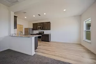 13616 Roosevelt Arch Dr, Ponder, TX 76259 - Photo 11