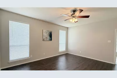7901 Roswell Court, Arlington, TX 76002 - Photo 11