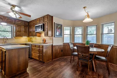 3809 Helmsford Drive, Arlington, TX 76016 - Photo 17