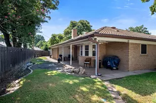 3809 Helmsford Dr, Arlington, TX 76016 - Photo 31