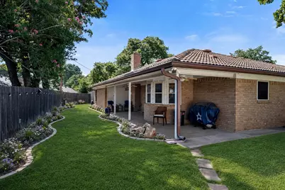 3809 Helmsford Drive, Arlington, TX 76016 - Photo 1
