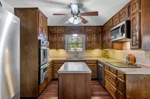 3809 Helmsford Dr, Arlington, TX 76016 - Photo 5