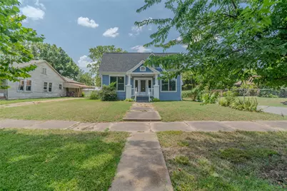 419 W 5th Street, Bonham, TX 75418 - Photo 17