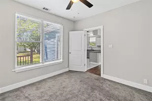 419 W 5th St, Bonham, TX 75418 - Photo 25