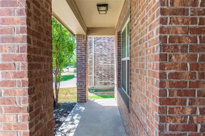 812 Goldenmist Drive, Little Elm, TX 75068 - Photo 3