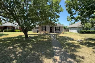 108 Amy Dr, Crandall, TX 75114 - Photo 3