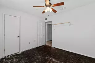 223 Countryside Dr, Arlington, TX 76014 - Photo 23