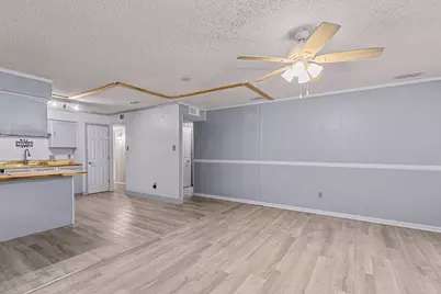 223 Countryside Drive, Arlington, TX 76014 - Photo 9