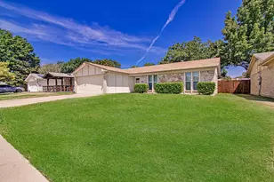 223 Countryside Dr, Arlington, TX 76014 - Photo 3
