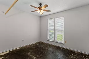 223 Countryside Dr, Arlington, TX 76014 - Photo 21
