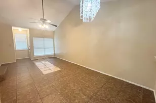 2915 Roxboro Rd, Euless, TX 76039 - Photo 5